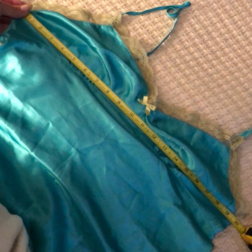 Vintage inspired turquoise nightgown slip sexy 40’s lightweight soft lime lace - Picture 5 of 6